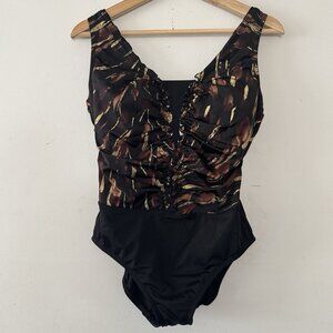 Inches Away Swim One Piece Swimsuit Contour Ruched Ruffle Black Full Coverage 10